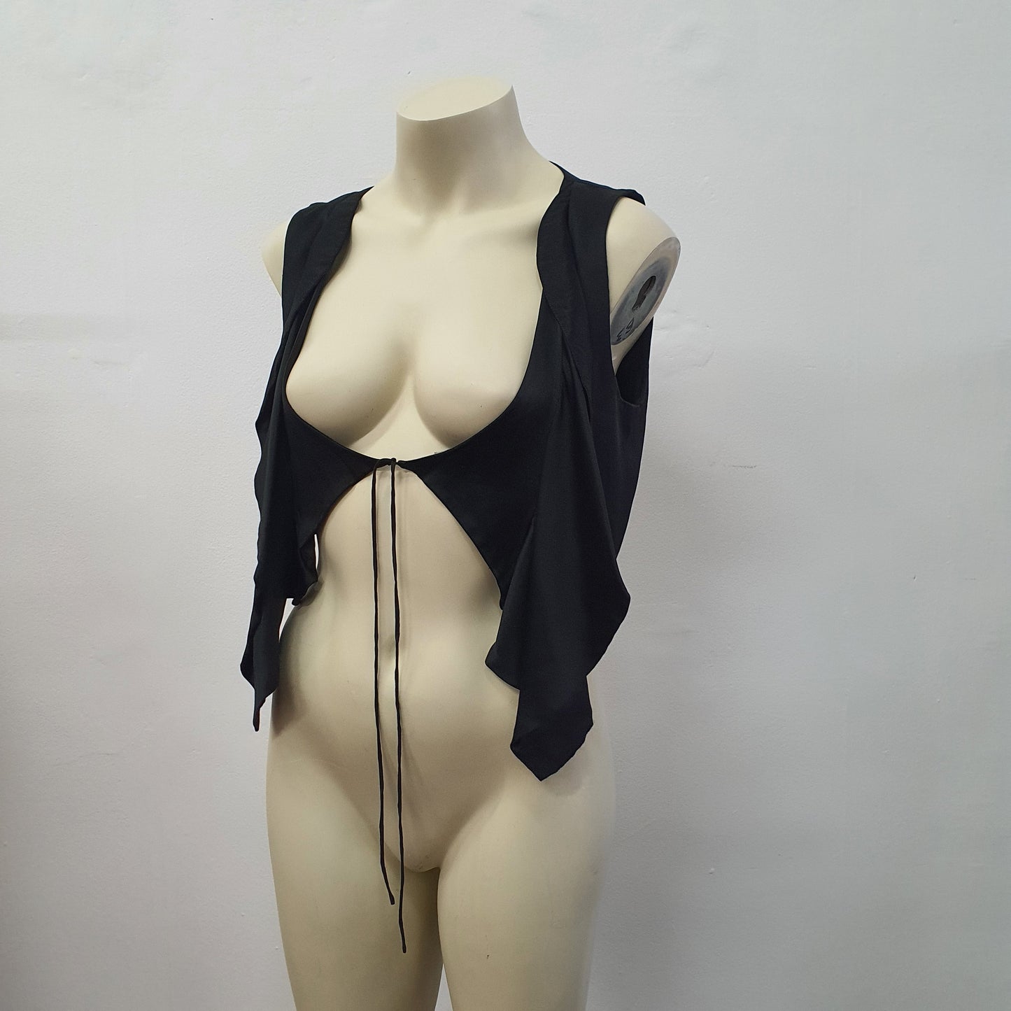 Morrison Black Silk Vest (8)