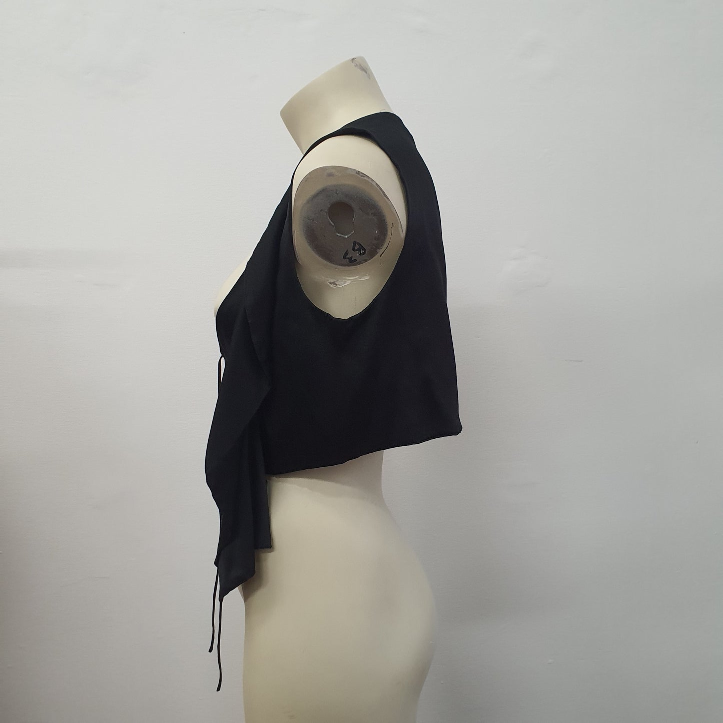 Morrison Black Silk Vest (8)