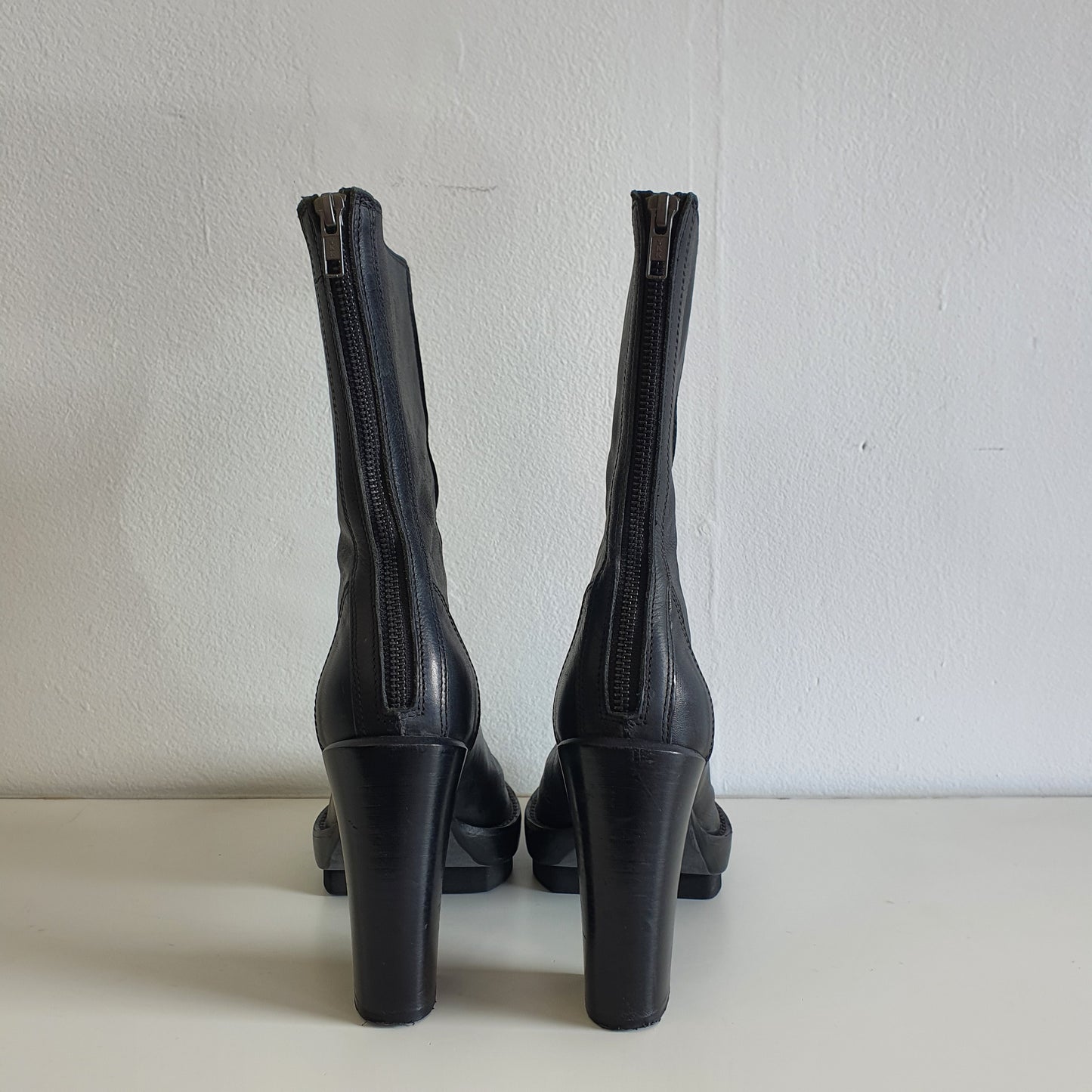 ANN DEMEULEMEESTER Black Leather Boots EU37 / UK4 / US7
