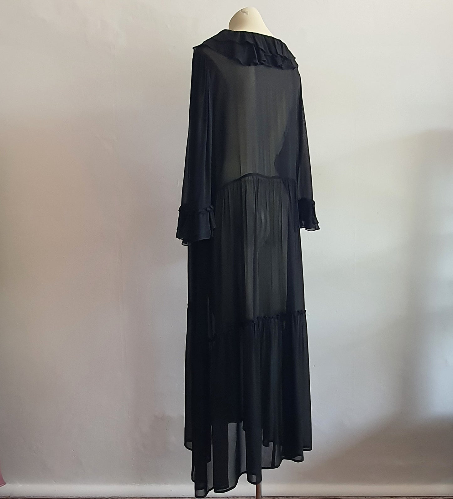 Trelise Cooper Black Ruffle Dress (18)